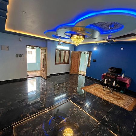 Sri Datta Kukkuteswara Nilayam Pithapuram エクステリア 写真